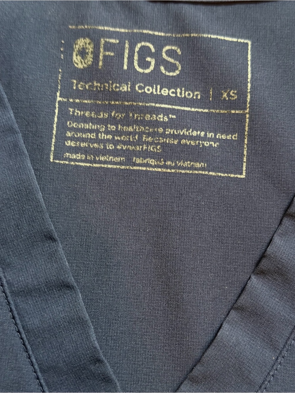 FIGS Technical Collection Navy Blue Scrub Top XS Medical Nurse - Picture 5 of 6